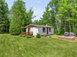 5589 Ch. de la Baie-Lafrance  Beaulac-Garthby, QC G0Y 1B0