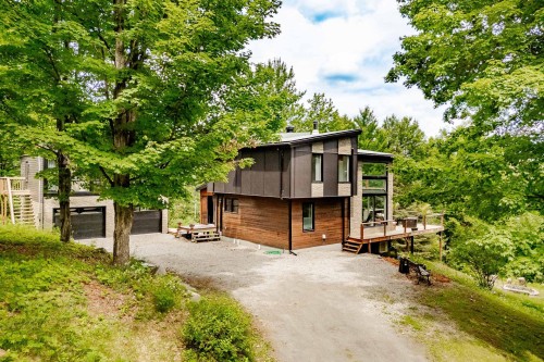1460 Ch. Riverview  Sherbrooke (Lennoxville), QC J1M 0B2