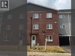 113 HIGHRIVER Trail Unit# Main Welland, ON L3C 0H6