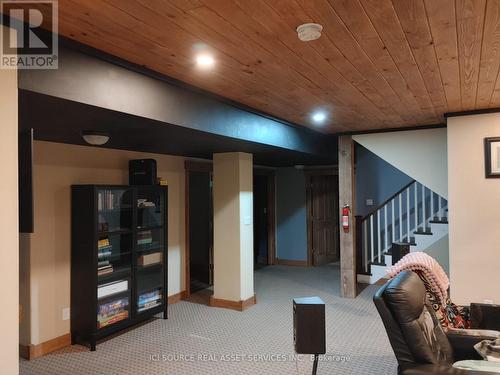 2932 Pinecone Trail, Severn, ON 
