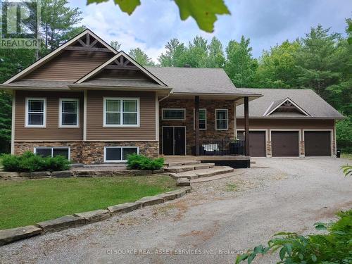 2932 Pinecone Trail, Severn, ON 