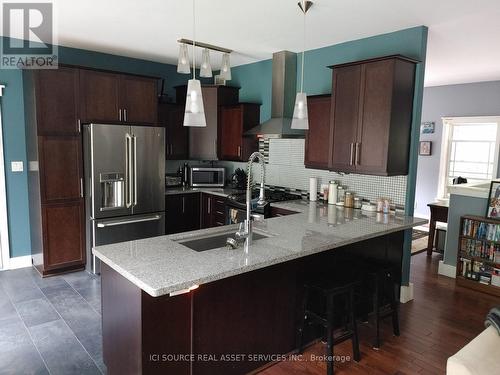 2932 Pinecone Trail, Severn, ON 