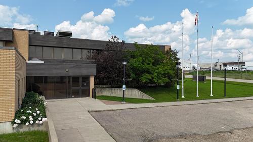 5516 Industrial Rd, Drayton Valley, AB 