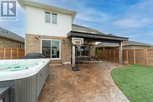 Gorgeous stamped concret - 76 Styles Drive, St. Thomas, ON 