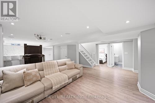 4315 Credit Pointe Drive, Mississauga, ON 