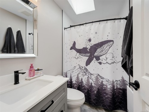 515 Selwyn Falls Dr, Langford, BC 