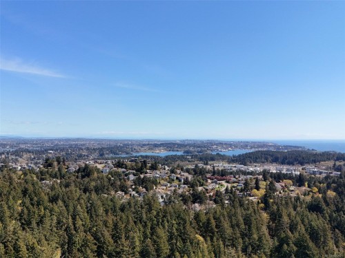 515 Selwyn Falls Dr, Langford, BC 