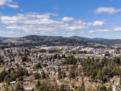515 Selwyn Falls Dr, Langford, BC 
