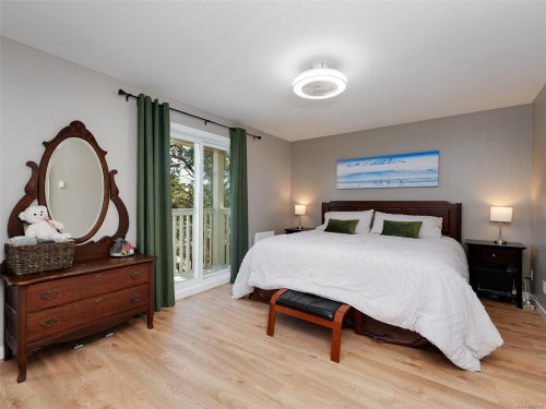 515 Selwyn Falls Dr, Langford, BC 