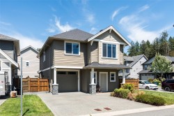 1102 Crispin Pl Langford, BC V9C 0M6