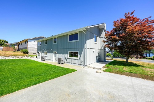 #A-896 Galerno Rd, Campbell River, BC - Outdoor