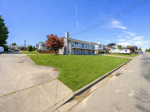 #A-896 Galerno Rd, Campbell River, BC - Outdoor