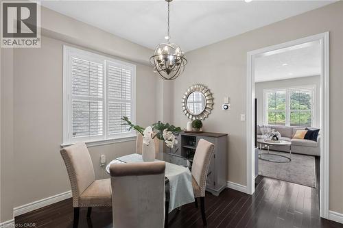 21 Summerberry Way, Hamilton, ON - Indoor Photo Showing Dining Room