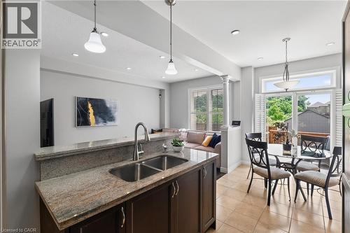 21 Summerberry Way, Hamilton, ON - Indoor Photo Showing Other Room