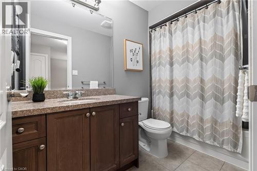 21 Summerberry Way, Hamilton, ON - Indoor Photo Showing Bathroom