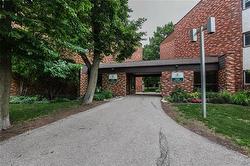 424-122 Quail Ridge RD  Winnipeg, MB R2Y 2E9