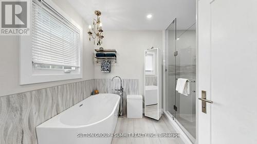 2427 Ravensthorpe Crescent, Mississauga, ON 