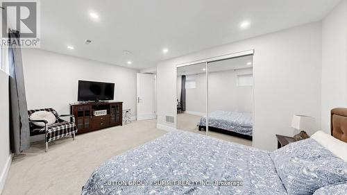 2427 Ravensthorpe Crescent, Mississauga, ON 