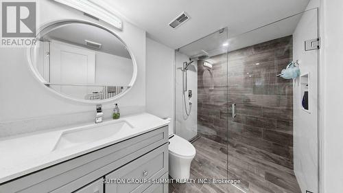 2427 Ravensthorpe Crescent, Mississauga, ON 