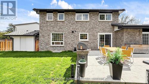 2427 Ravensthorpe Crescent, Mississauga, ON 
