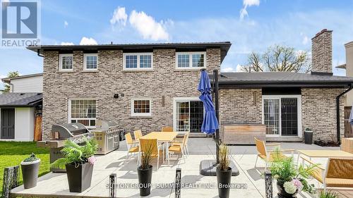 2427 Ravensthorpe Crescent, Mississauga, ON 