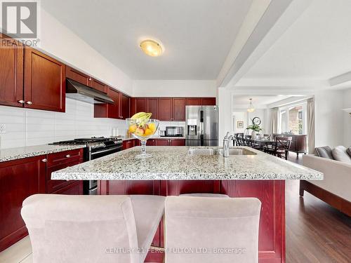 91 Badgerow Way, Aurora, ON 