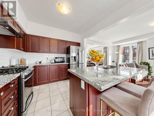 91 Badgerow Way, Aurora, ON 