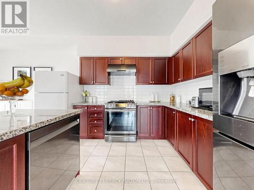 91 Badgerow Way, Aurora, ON 