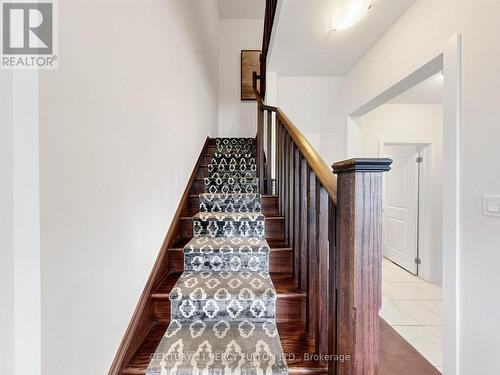 91 Badgerow Way, Aurora, ON 