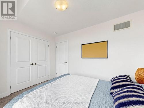 91 Badgerow Way, Aurora, ON 