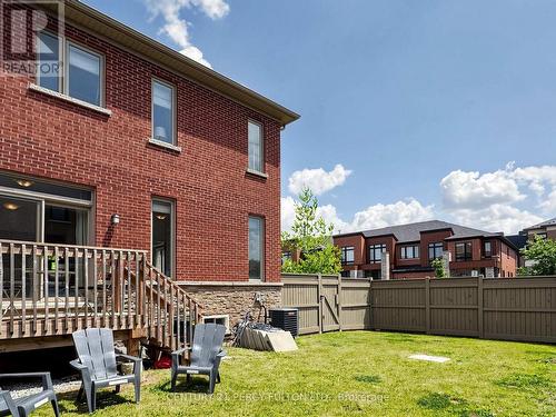 91 Badgerow Way, Aurora, ON 