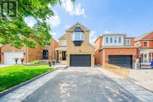 18 BOOTH CRESCENT  Ajax, ON L1Z 1H6