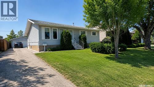 10326 Henderson DRIVE  North Battleford, SK S9A 3Y9