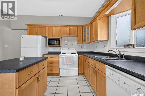 206 2Nd, Hague, SK 