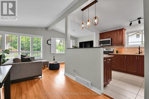 2376 Urbandale Drive, Ottawa, ON 