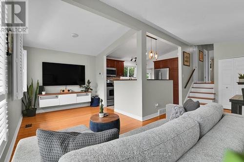 2376 Urbandale Drive, Ottawa, ON 