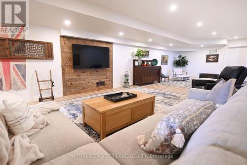 5540 Carriage Road, Middlesex Centre, ON 