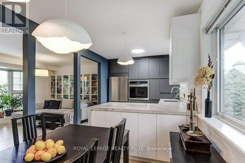 5322 Windermere Drive, Burlington, ON 