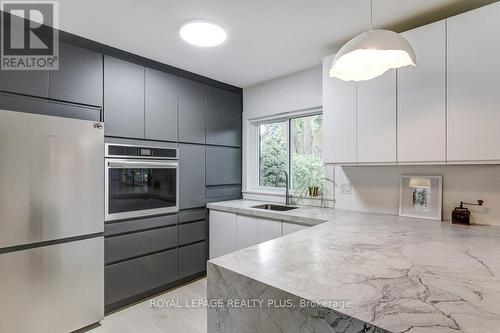 5322 Windermere Drive, Burlington, ON 