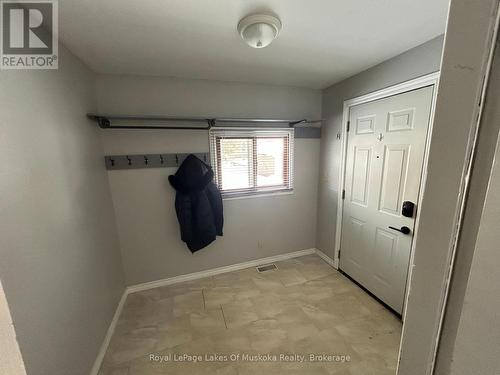 Spacious side entrance - 190 Ecclestone Drive, Bracebridge, ON 