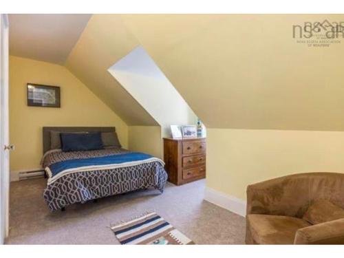 10352 1 Highway, Paradise, NS 