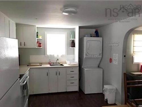 10352 1 Highway, Paradise, NS 