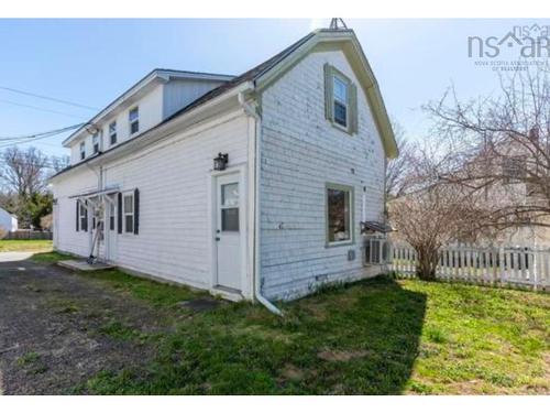 10352 1 Highway, Paradise, NS 