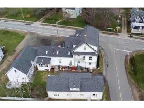 10352 1 Highway, Paradise, NS 