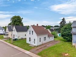 3 Francis Street Kensington, PE C0B 1M0