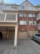 4 - 764 NEIGHBOURHOOD CIRCLE  Mississauga, ON L5B 0B7