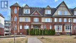 2 - 734 NEIGHBOURHOOD CIRCLE Mississauga, ON L5B 0B3