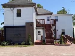 62 School Street Parrsboro, NS B0M 1S0