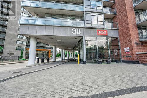 617 - 38 JOE SHUSTER WAY  Toronto, ON M6K 0A5