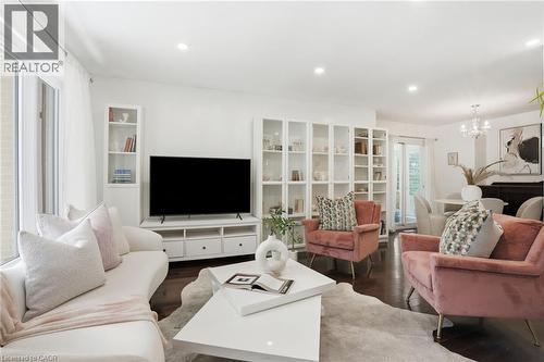 3411 Lansdown Drive, Burlington, ON 